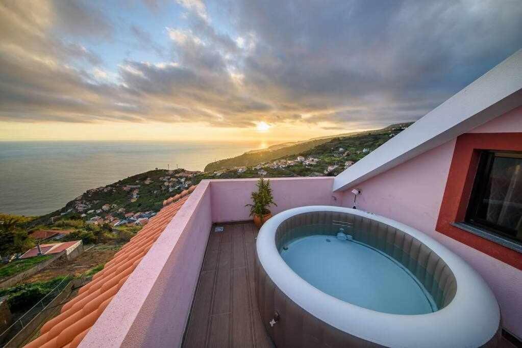 Lombo Cesteiro Guesthouse Tabua  エクステリア 写真